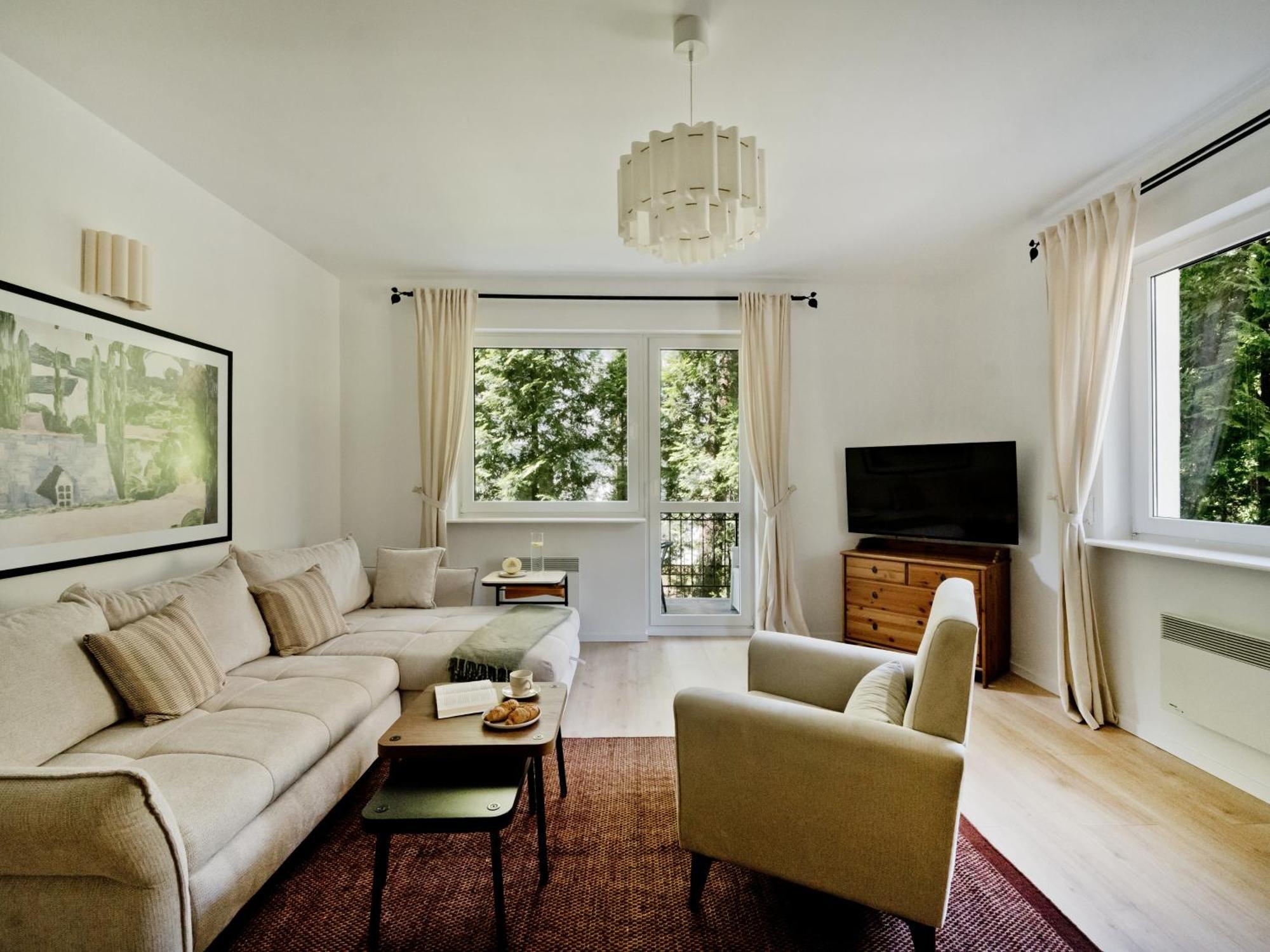 Apartment In Patio *